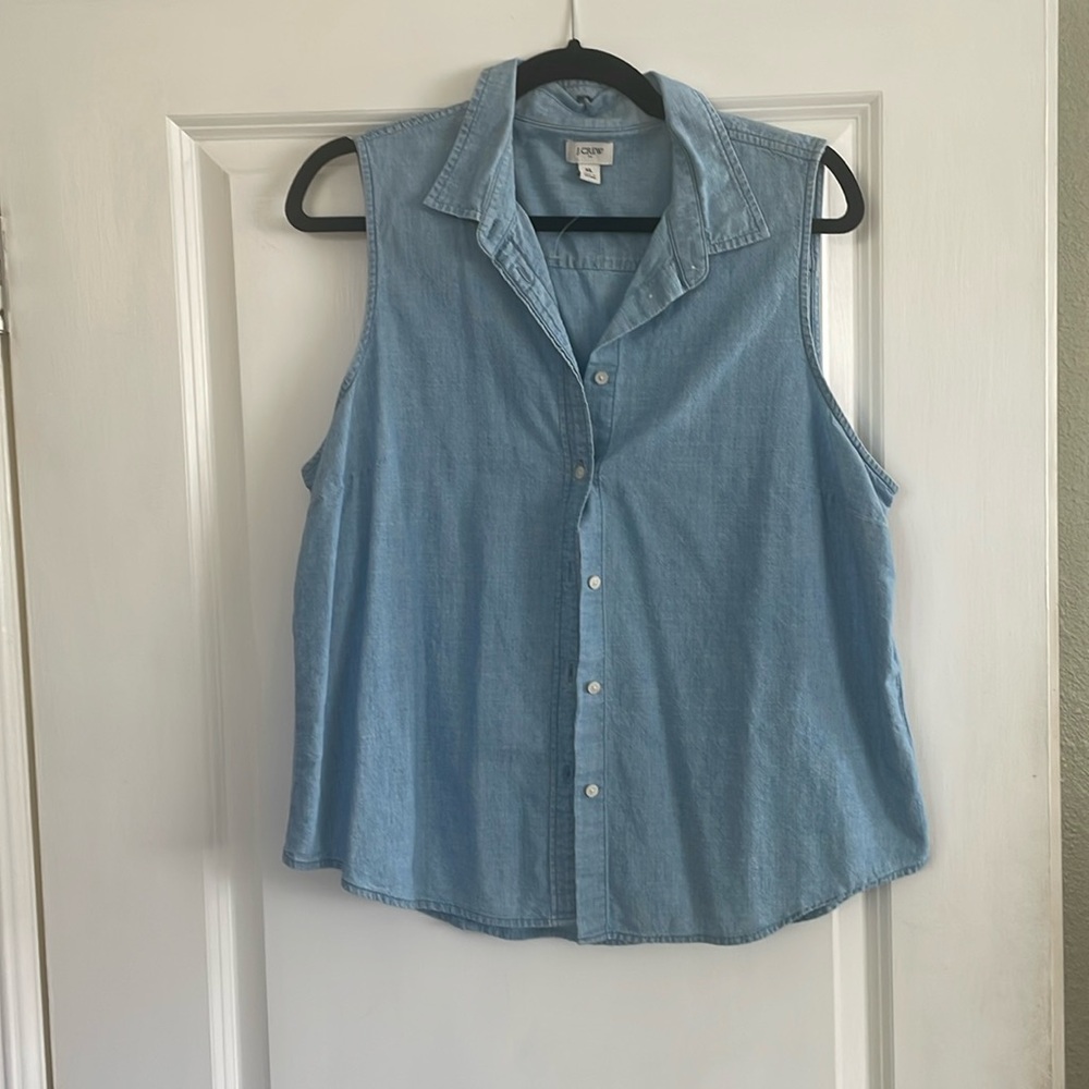 J crew Chambray sleeveless top button down